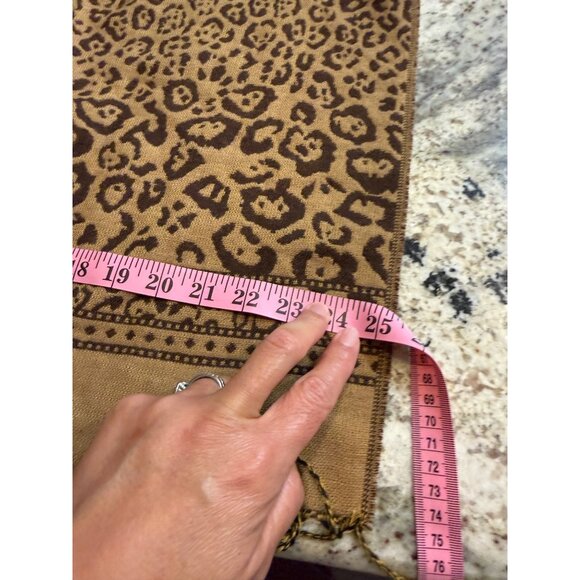 Leopard Pashmina Silk Shawl Wrap Scarf  Fringe Reversible  25x68 quiet luxury - Picture 6 of 8
